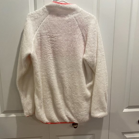 Pink Lily White and Pink Snap Closure Pullover Size Large - Picture 6 of 9